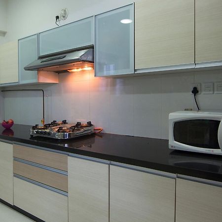 Amanora Park Town Pune Exterior photo