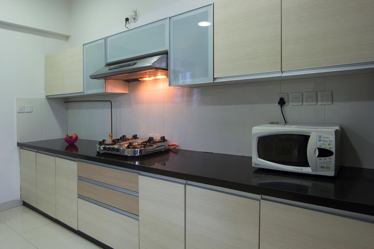 Amanora Park Town Pune Exterior photo