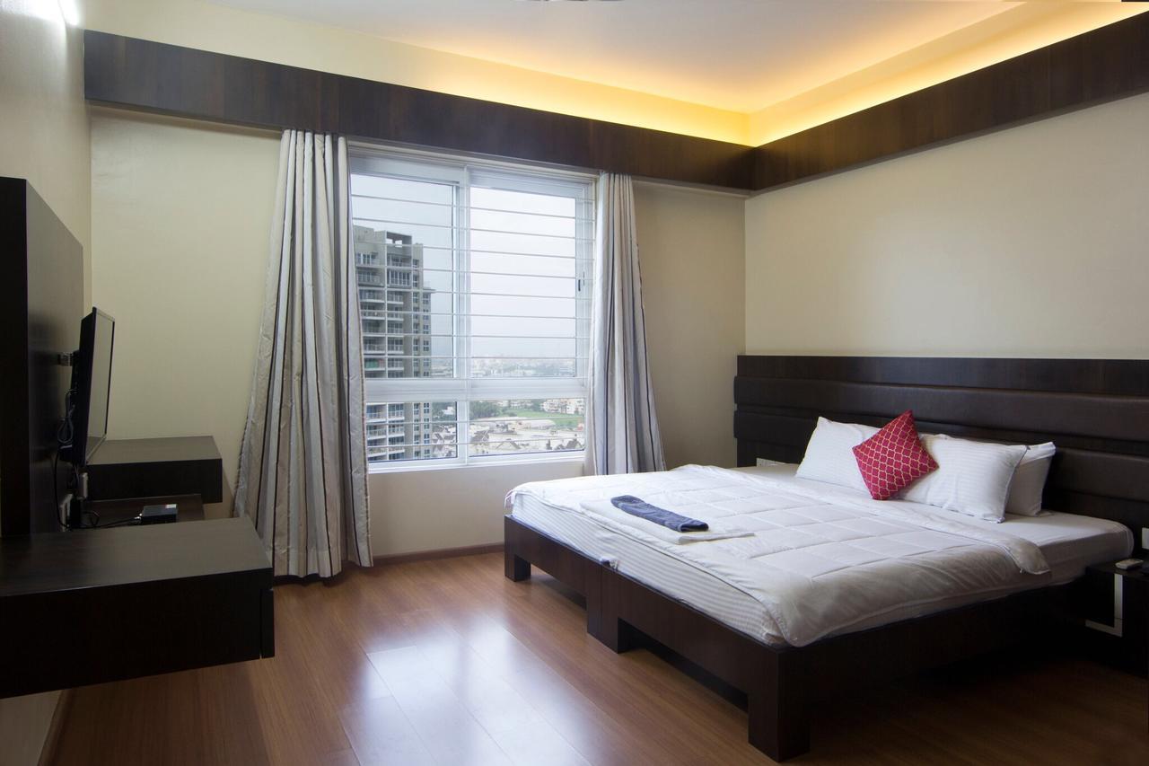 Amanora Park Town Pune Exterior photo